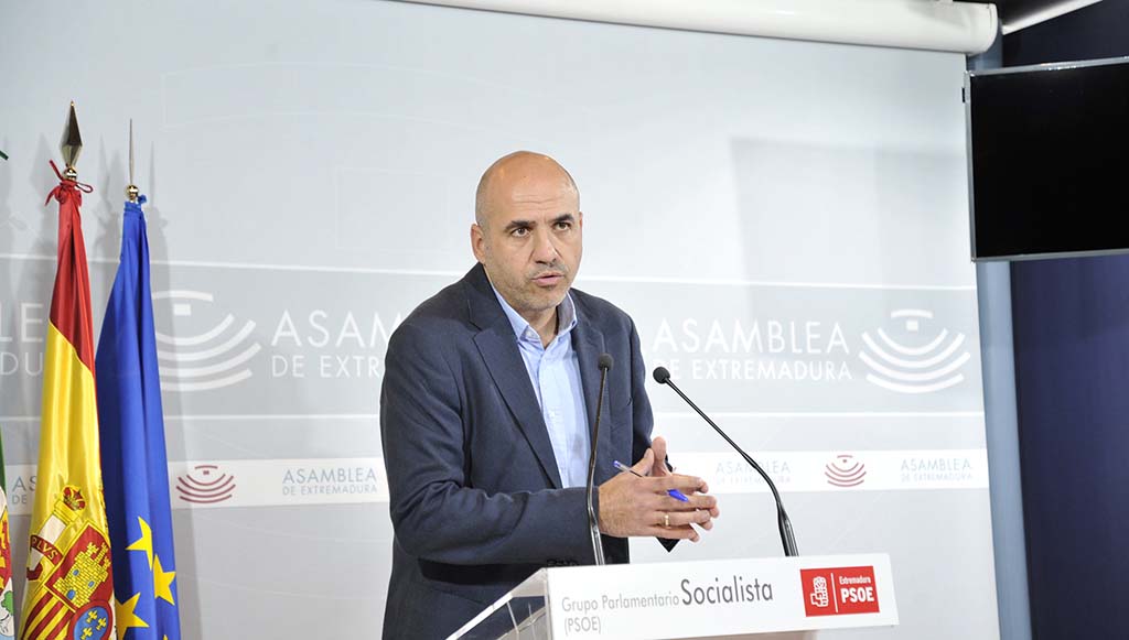 53440018705 473727c9be k