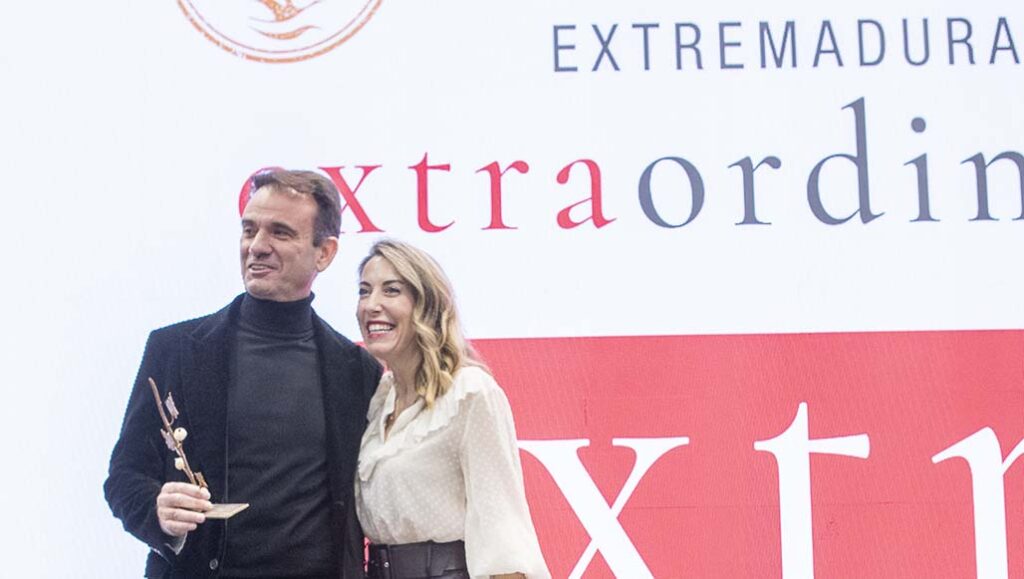 FOTO 1 PEDRO MERCADO Y MARIA GUARDIOLA