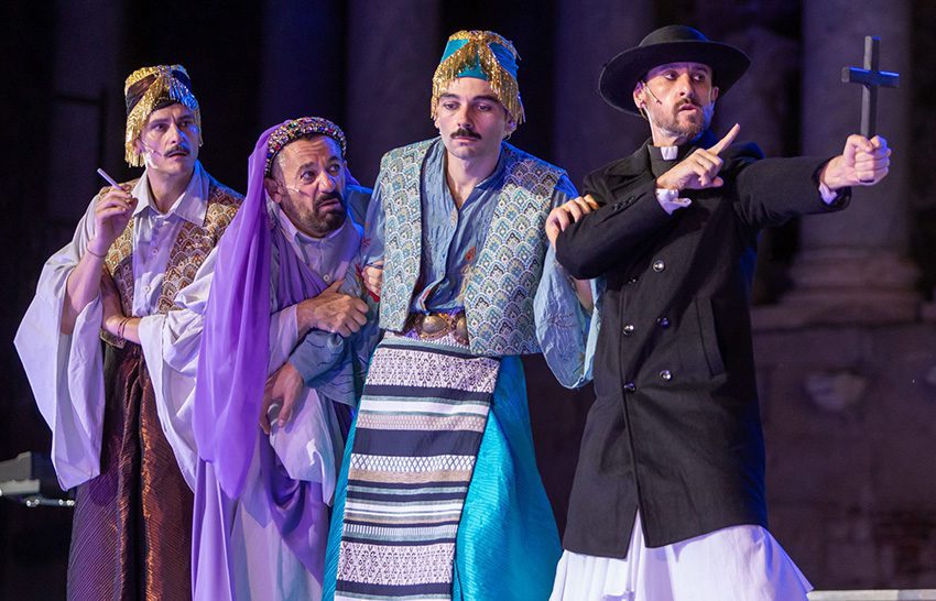 La XXIX Feria de Teatro de Castilla y León recorrerá la variada realidad escénica de la Comunidad de la mano de 17 compañías, récord de participación castellana y leonesa cabecera comedia caparra