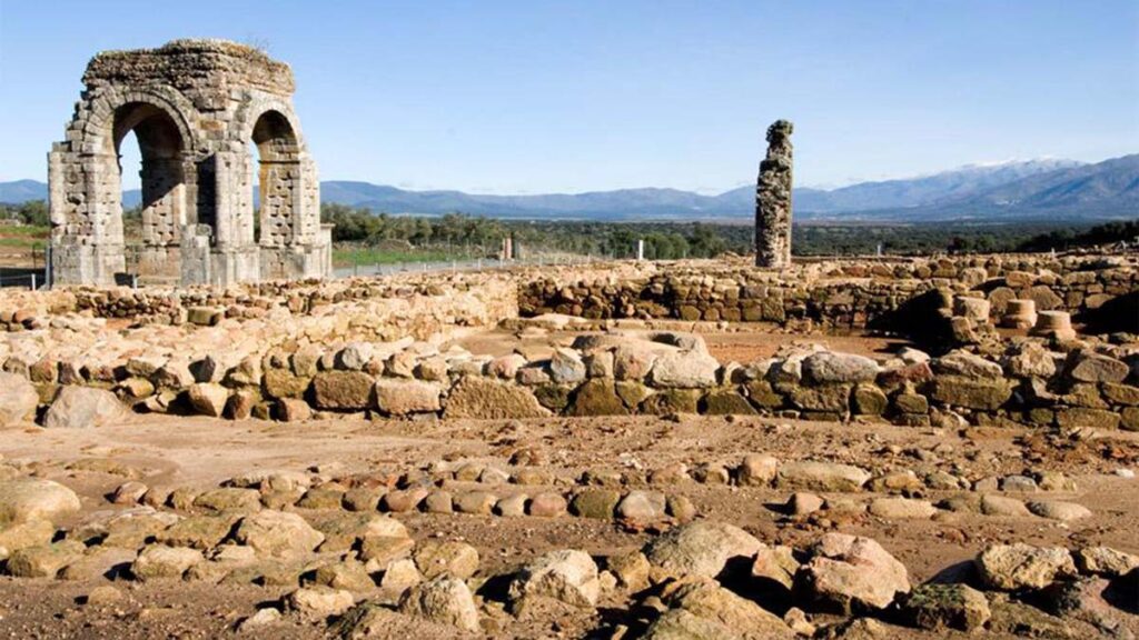 La Junta de Extremadura destinará 1,4 M€ a consolidar el yacimiento romano de la Ciudad de Cáparra Caparra 1