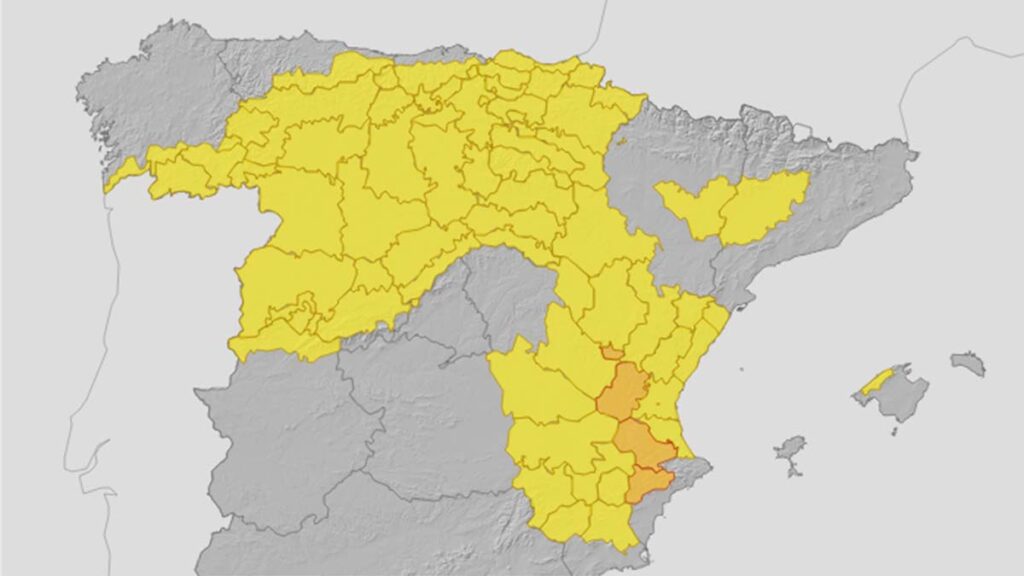 La Aemet activará mañana sábado, la alerta amarilla por lluvias y tormentas en el norte de Cáceres y sur de Salamanca tiempo