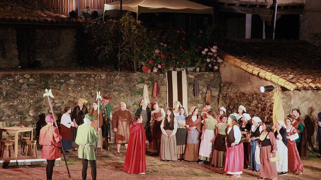 Los Conversos de Hervás comienzan está noche en la ribera del río Ambroz Los Conversos 10 1