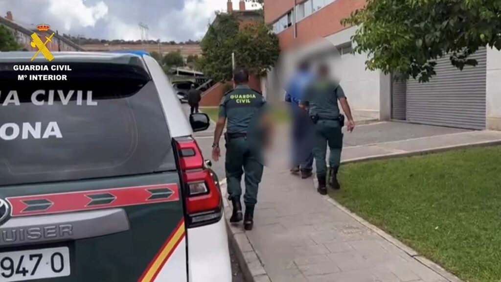 La Guardia Civil detiene a un hombre como supuesto autor de los incendios forestales ocurridos en Monroy en agosto Imagen 3
