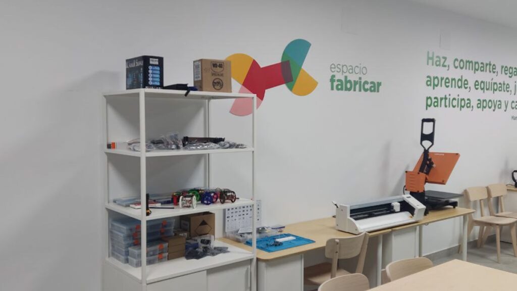 La Red CircularFab de la Diputación de Cáceres se amplía con la apertura de dos centros en Logrosán y Jarandilla photo 2024 12 10 08 01 49