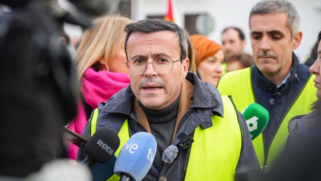 Gallardo: “La propuesta del PP sobre Almaraz es tramposa porque pretende una amnistía fiscal a las empresas en detrimento de los ciudadanos” Gallardo 5