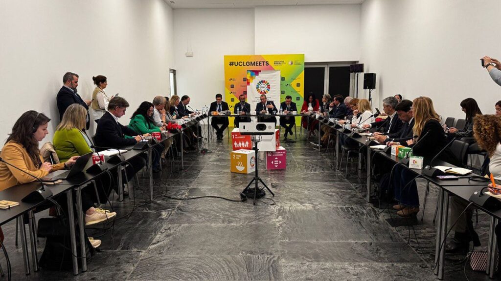 Planes de Sostenibilidad, Plan Depura o el Consejo de Políticas Públicas de Diputación de Cáceres, en el Foro Mundial de Desarrollo Económico Local Morales Sevilla 2