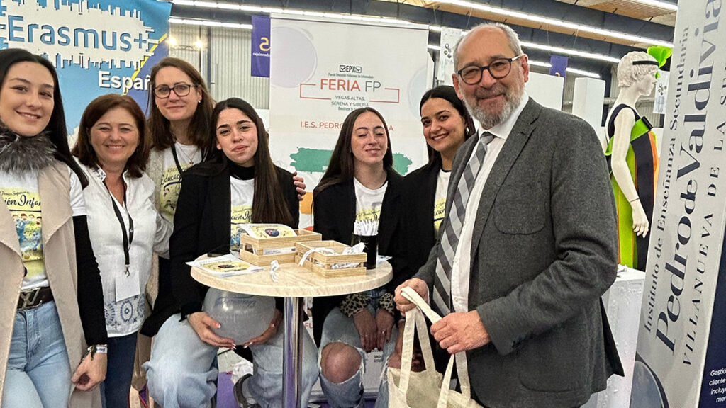 20260613 NP BECAS ERASMUS