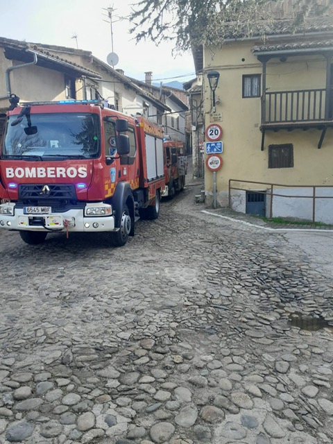 PHOTO-2025-11-22-15-28-14