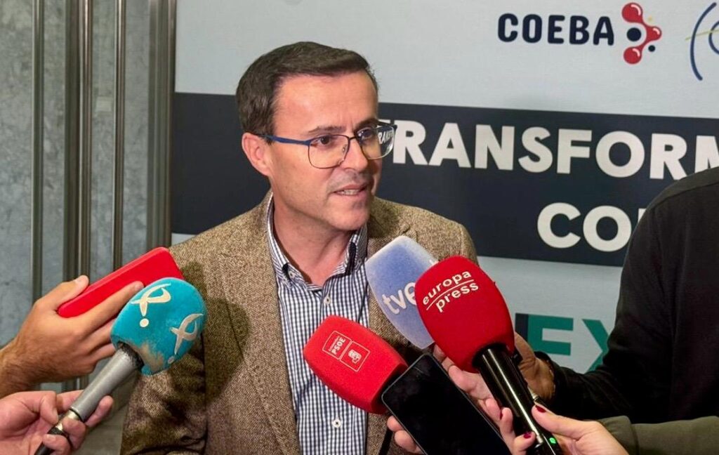 WhatsApp Image 2025-11-13 at 14.18.10