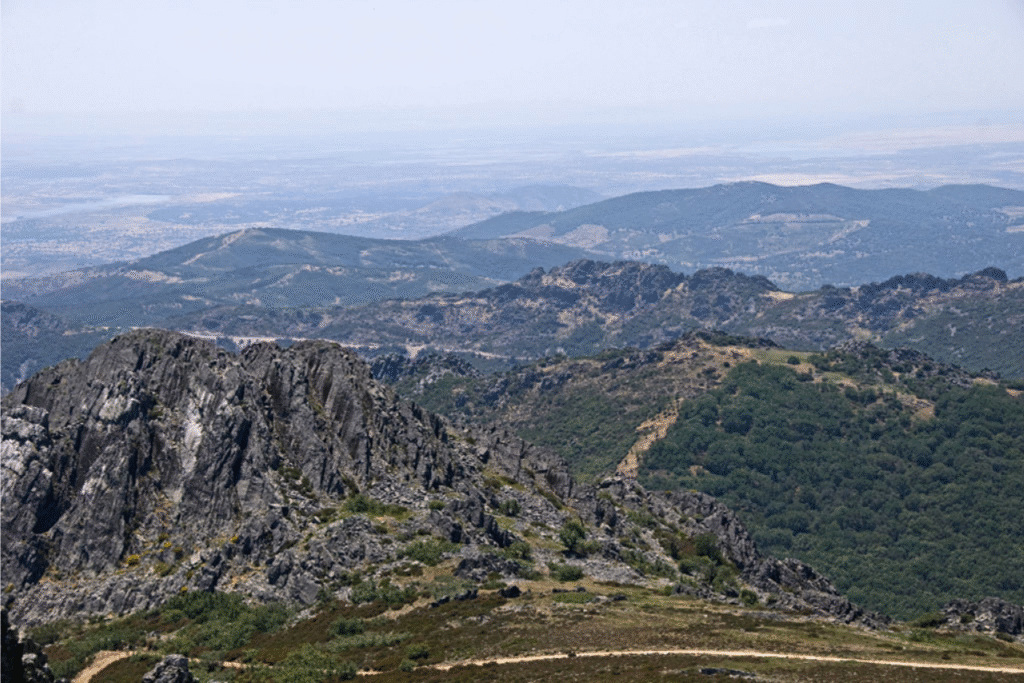 El Geoparque ya cuenta con el informe Diagnóstico de Destino Turístico Inteligente Diseno-sin-titulo-2025-12-12T101006.312-1024x683