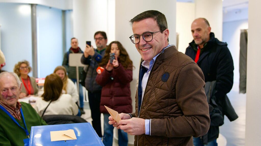Miguel Ángel Gallardo reivindica el voto masivo como defensa de la democracia y del futuro de Extremadura Gallardo 2