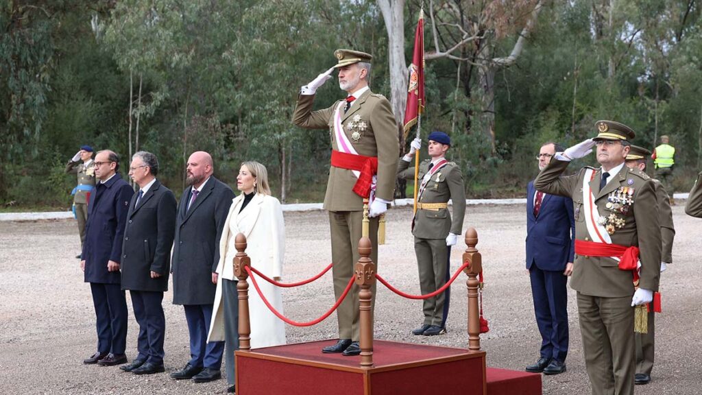 REy jura de bandera 1