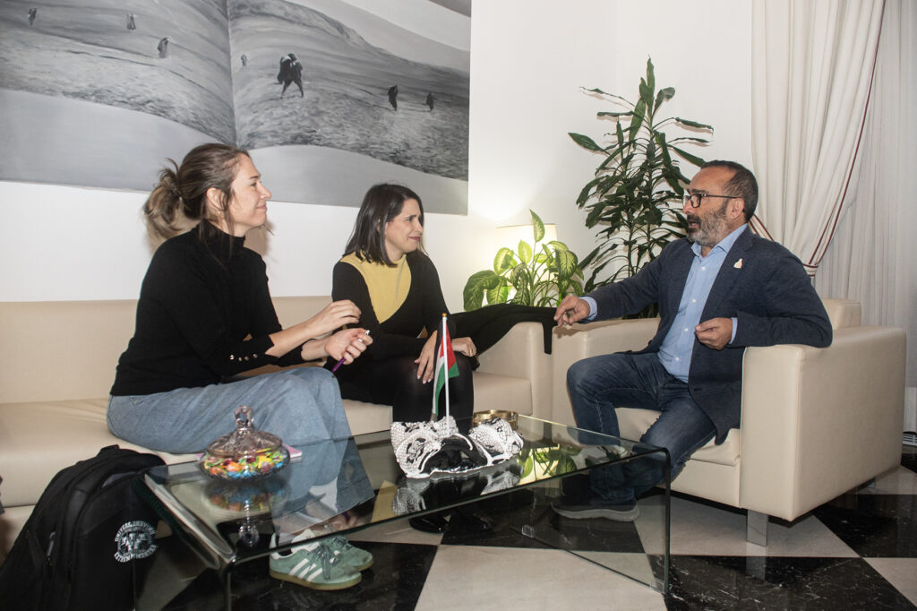 Reunión Oficina de Cooperación UEX (3)