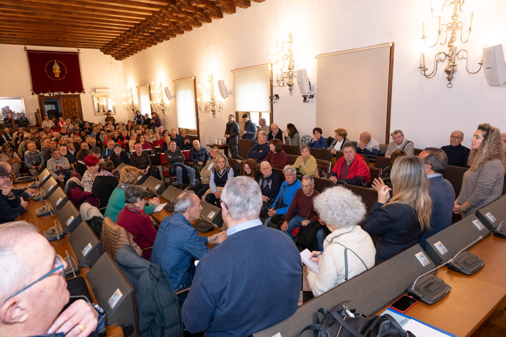 Asocaiciones de mauores (1)