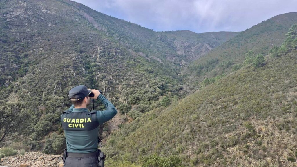 La Guardia Civil reanuda las tareas de búsqueda del hombre desaparecido en Cerezal Guardia Civil