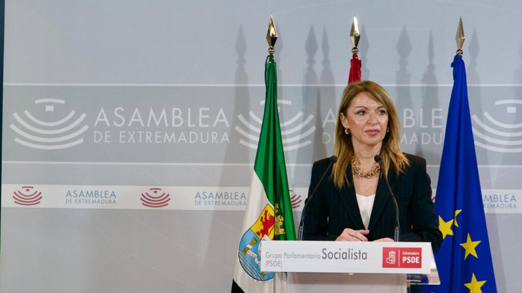 Piedad Álvarez: “Mientras PP y VOX se pelean por los sillones, en Extremadura crecen los problemas” Piedad Álvarez 1