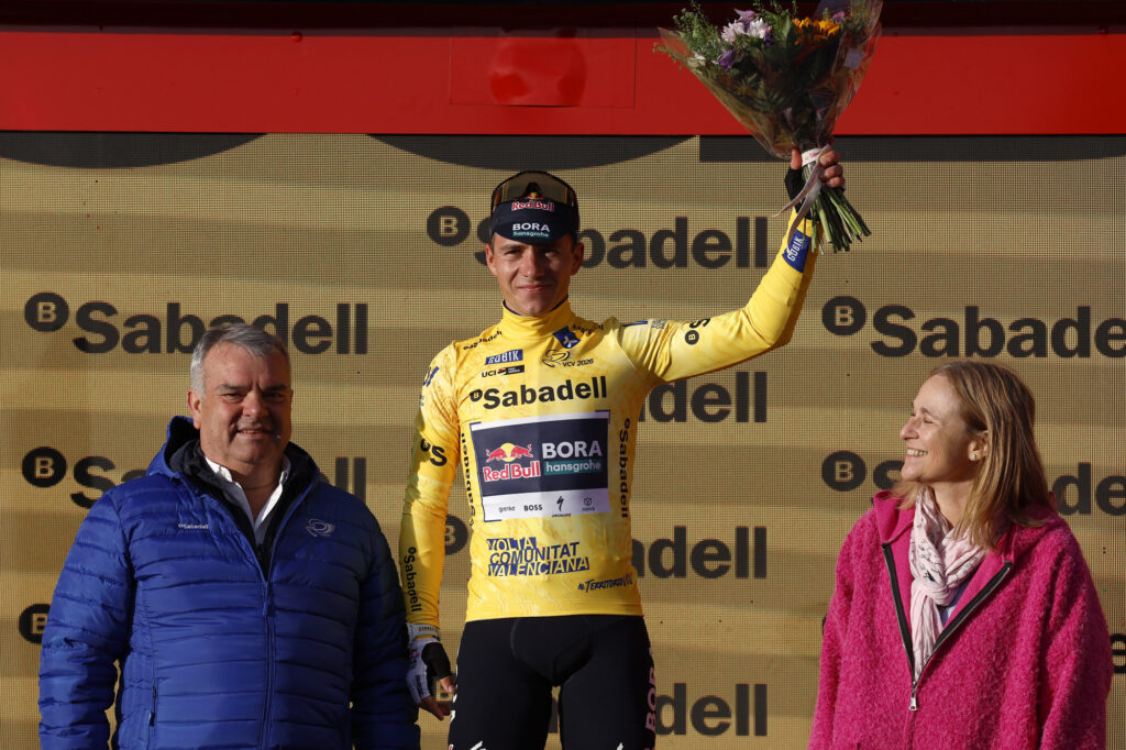 sprintcyclingagency_9117704_1_2000px