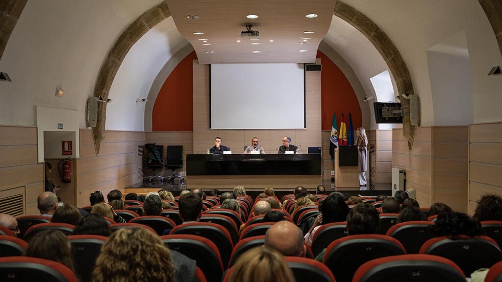 Miguel Ángel Morales: “Reforzar la autonomía y la financiación de las entidades locales es un imperativo democrático” Jornadas Estabilidad Presupuestaria (8)