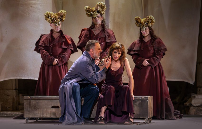 pg-jason-y-las-furias-05-850x546