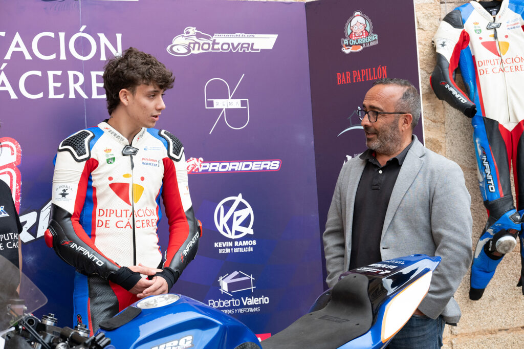 Rodrigo Domínguez (6)