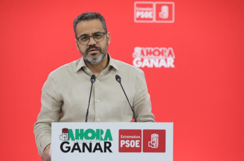El PSOE asegura que los problemas que hoy ya sufre Extremadura son «el adelanto de lo que les espera a los andaluces» con Moreno Bonilla WhatsApp Image 2026-07-06 at 12.29.52 q