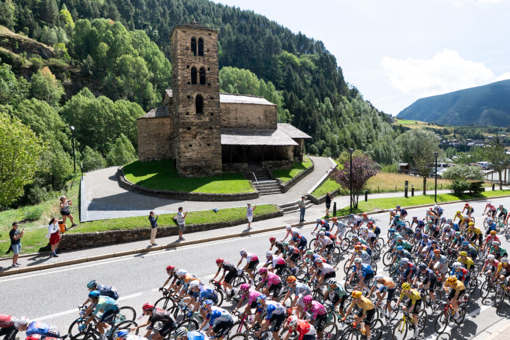 20260825LV04-A.S.O-Cxcling-Naike Erenozaga-_NK80279
