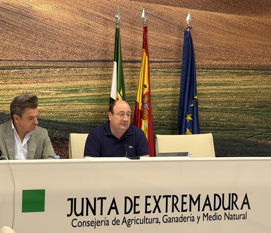Agricultura activa ayudas para compensar los daños de los incendios y refuerza la prevención en Extremadura 20260903 NP Agro- RP medidas inendios forestales