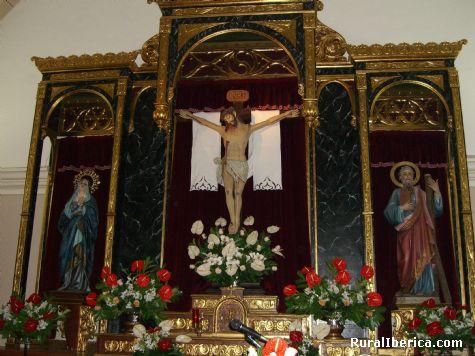 Hervás enciende sus fiestas: cinco días entre tradición, música y la Vaca de Fuego cristo de la salud
