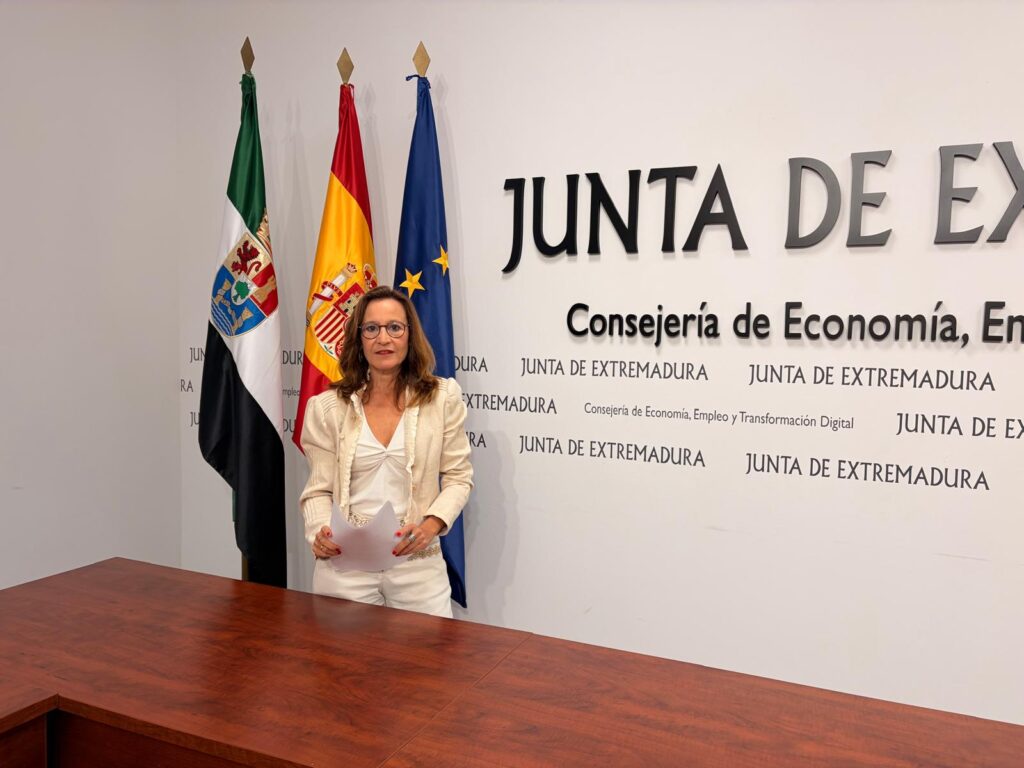 El paro sube en Extremadura en septiembre en 1.120 personas y alcanza los 61.807 desempleados 2 oct Maria José Nevado - Rueda de prensa paro septiembre 2026 - 1