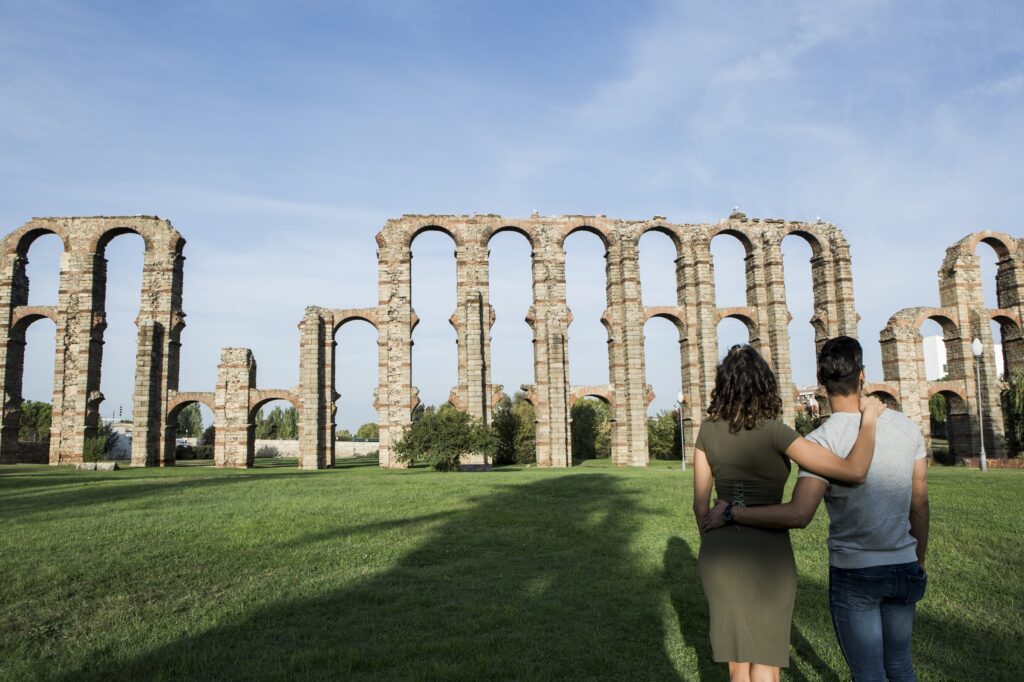 20261001 Mérida (acueducto de los Milagros) © Turismo de Extremadura